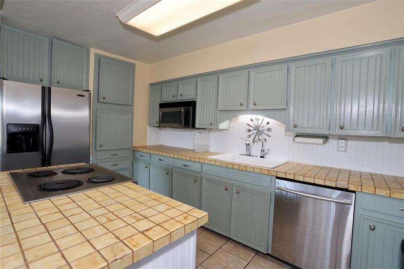 Picture of 10 Massachusetts Avenue, St Cloud FL 34769