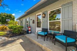 Picture of 4135 Beach Drive Se, St Petersburg, FL 33705