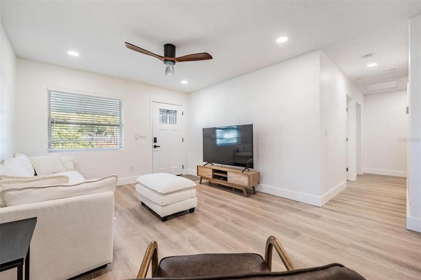 Picture of 2004 N Grady Avenue, Tampa FL 33607