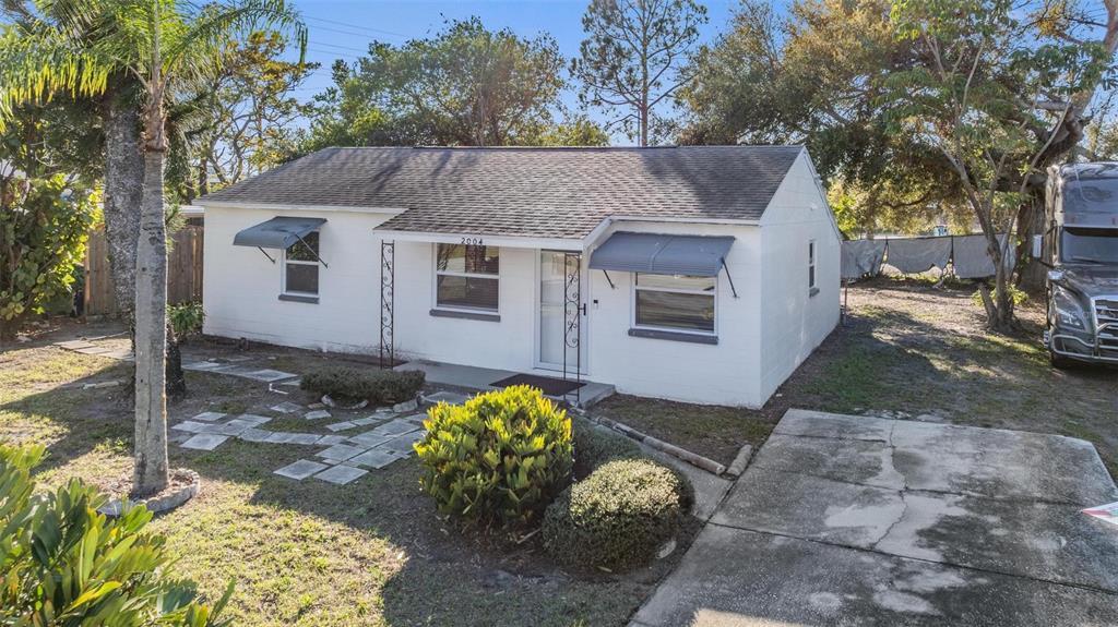 Picture of 2004 N Grady Avenue, Tampa, FL 33607