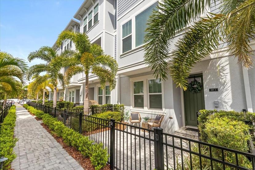 Picture of 206 S Tampania Avenue Unit 2, Tampa FL 33609