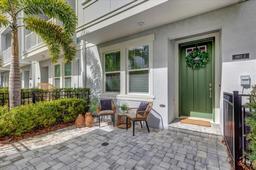 Picture of 206 S Tampania Avenue Unit 2, Tampa, FL 33609