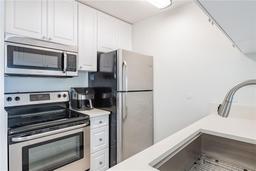 Picture of 1100 Lowry Avenue Unit 51, Lakeland, FL 33801
