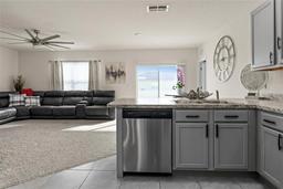 Picture of 650 Peyton Brooke Way, Winter Haven, FL 33881