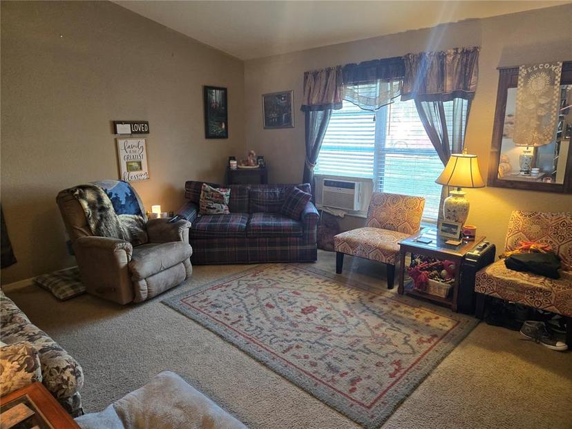 Picture of 11860 NW 18Th Place, Ocala FL 34482
