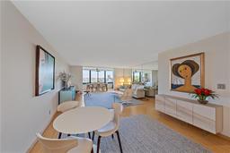 Picture of 814 Bayport Way, Longboat Key, FL 34228