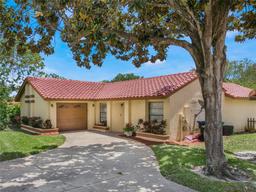 Picture of 8012 S Madeira Court, Orlando, FL 32836