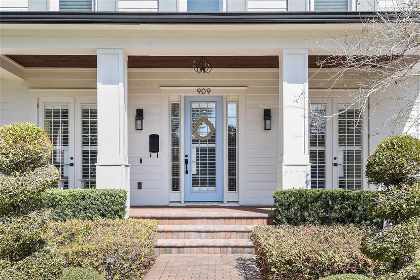 Picture of 909 E Central Boulevard, Orlando FL 32801
