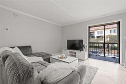 Picture of 107 S Obrien Street Unit 217, Tampa, FL 33609