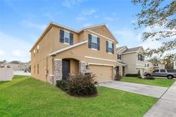 Picture of 2303 Ashberry Ridge Drive, Plant City, FL 33563