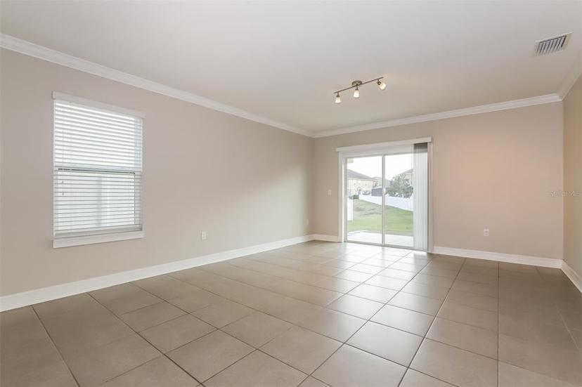 Picture of 2303 Ashberry Ridge Drive, Plant City FL 33563