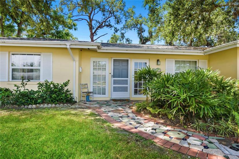 Picture of 1870 Jasmine Drive, Sarasota FL 34239