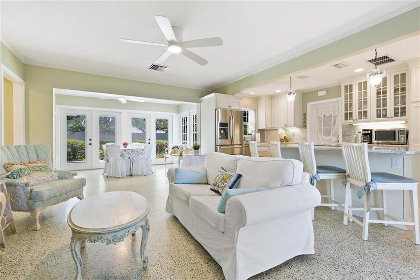 Picture of 1870 Jasmine Drive, Sarasota FL 34239