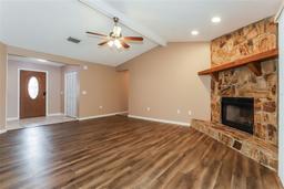 Picture of 7215 Scenic Place, Lakeland, FL 33810