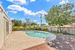 Picture of 1510 Lakeside Drive, Dunedin, FL 34698