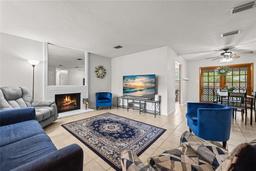 Picture of 2416 NW 54Th Terrace, Gainesville, FL 32606