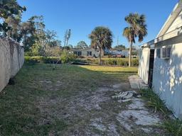 Picture of 704 Chippy Lane, Nokomis, FL 34275