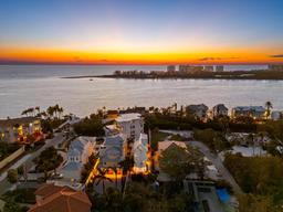 Picture of 116 Garden Lane, Sarasota, FL 34242