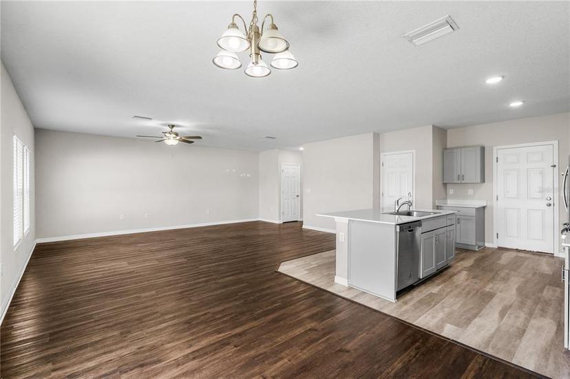Picture of 12846 Tannencrest Drive, Riverview FL 33579
