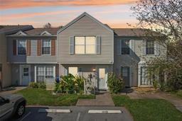 Picture of 16143 Rambling Vine Drive E, Tampa, FL 33624