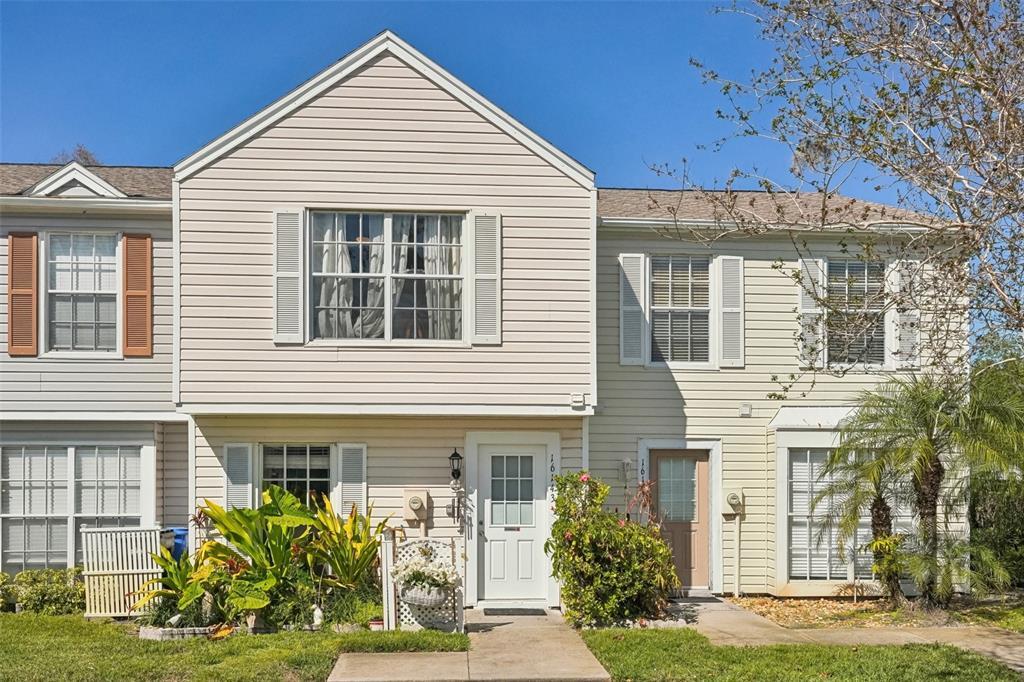 Picture of 16143 Rambling Vine Drive E, Tampa, FL 33624