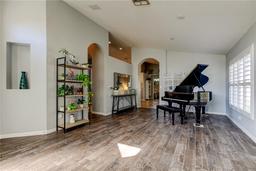 Picture of 11207 Cypress Reserve Drive, Tampa, FL 33626