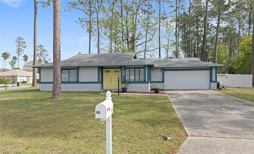 Picture of 44 Burning View Lane, Palm Coast FL 32137