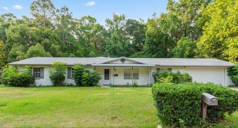Picture of 10002 NW 6Th Place, Gainesville FL 32607