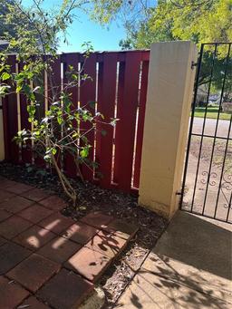 Picture of 683 Broadmoor Circle Unit 683, Winter Haven, FL 33884