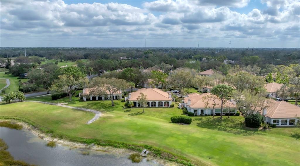 Picture of 3982 Chatsworth Greene Unit 37, Sarasota, FL 34235