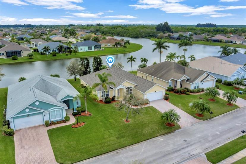 Picture of 517 S Valencia Circle Sw, Vero Beach FL 32968