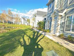 Picture of 5560 Rosehill Road Unit 105, Sarasota, FL 34233