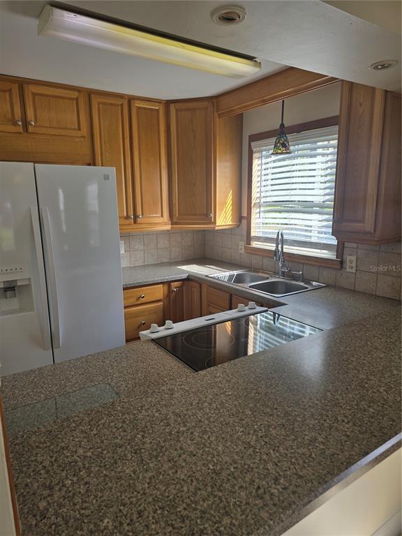 Picture of 36 Fairway Court Unit 36, Deland FL 32724