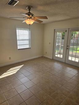 Picture of 36 Fairway Court Unit 36, Deland, FL 32724