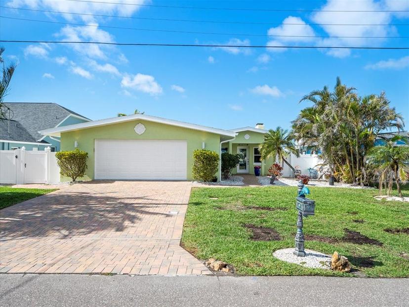 Picture of 16125 4Th Street E, Redington Beach FL 33708