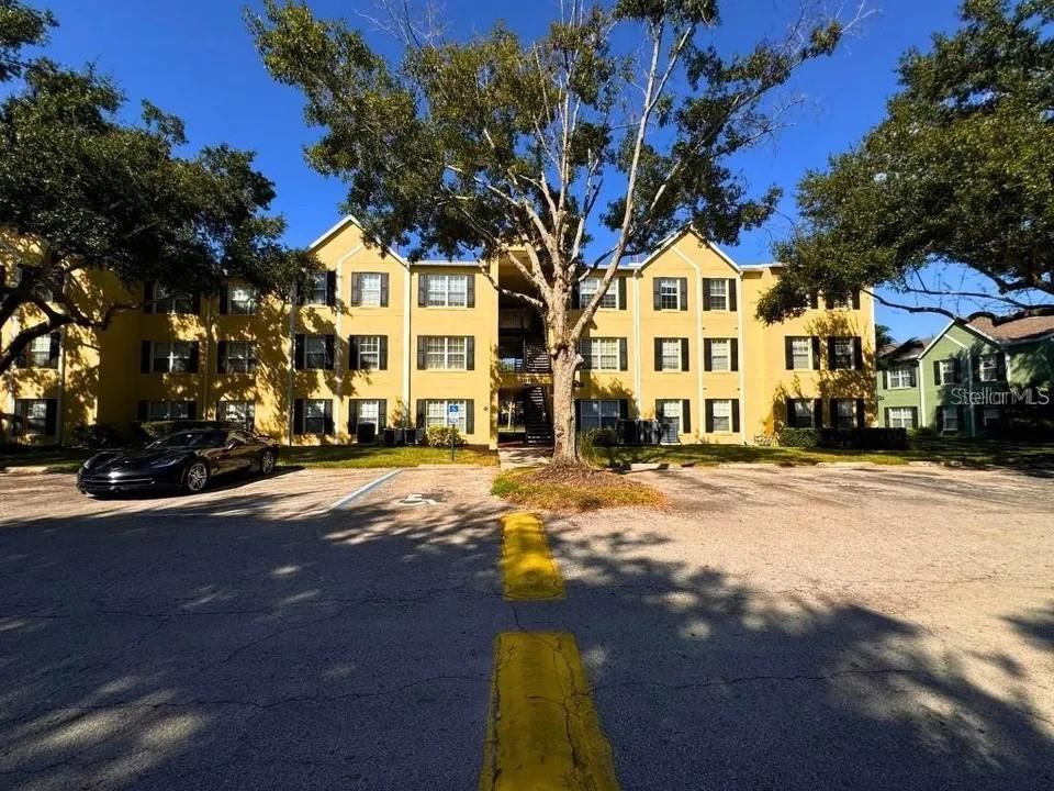 Picture of 2019 Dixie Belle Drive Unit 2019L, Orlando, FL 32812
