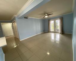 Picture of 175N Pearl Lake Causeway Unit 114, Altamonte Springs, FL 32714