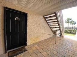 Picture of 175N Pearl Lake Causeway Unit 114, Altamonte Springs, FL 32714