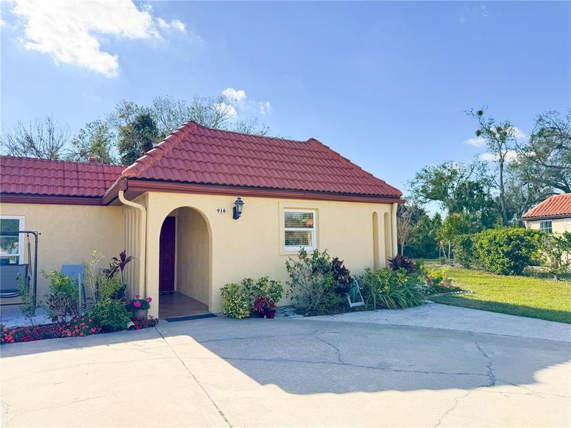 Picture of 916 W Faith Circle, Bradenton FL 34212