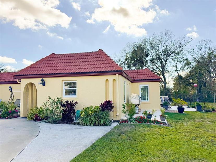 Picture of 916 W Faith Circle, Bradenton FL 34212
