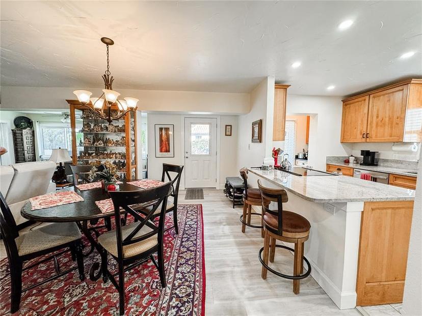 Picture of 916 W Faith Circle, Bradenton FL 34212
