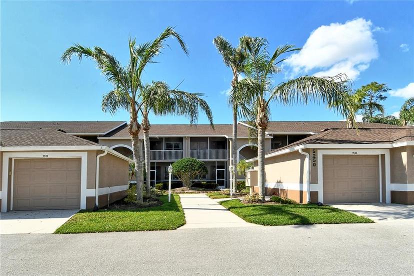 Picture of 5250 Hyland Hills Avenue Unit 1514, Sarasota FL 34241