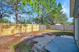 Picture of 7459 Oxford Garden Circle, Apollo Beach, FL 33572