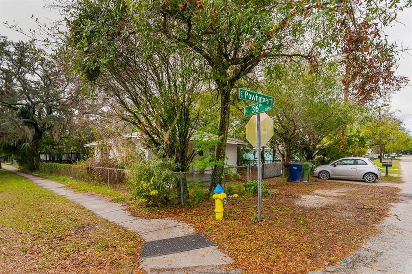 Picture of 3425 E Powhatan Avenue, Tampa FL 33610