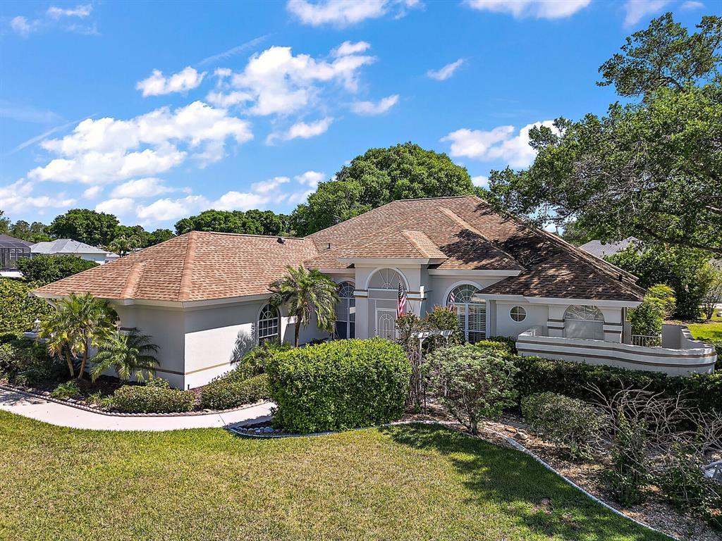 Picture of 39100 Tacoma Drive, Lady Lake, FL 32159