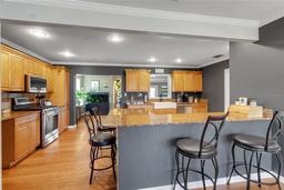 Picture of 605 15Th Avenue Drive E, Palmetto, FL 34221