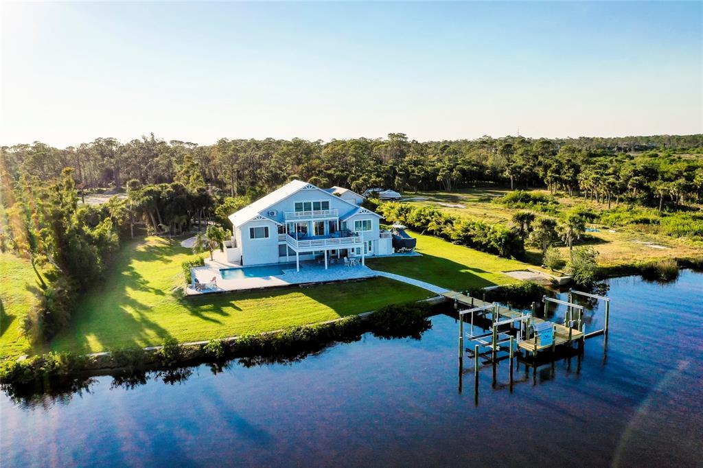 Picture of 9061 Kellogg Lane, Venice, FL 34293