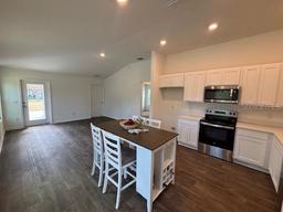 Picture of 8 Phoenix Lane, Palm Coast, FL 32164