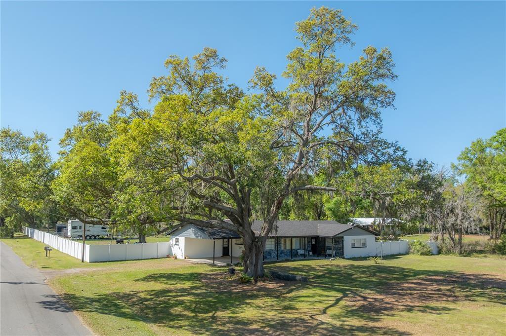 Picture of 4814 Knights Loop, Plant City, FL 33565