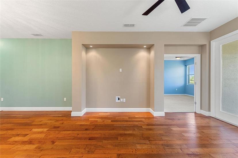 Picture of 555 Presido Park Place, Kissimmee FL 34759